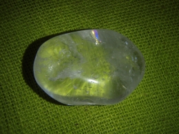 Mäekristall - lihvitud kivi - UUS