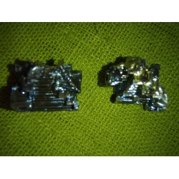 Vismut - kristall - UUS
