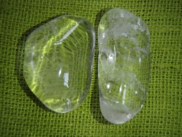 Mäekristall - lihvitud kivi
