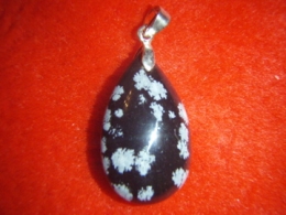 Obsidiaan - lumiobsidiaan - tilgakujuline ripats
